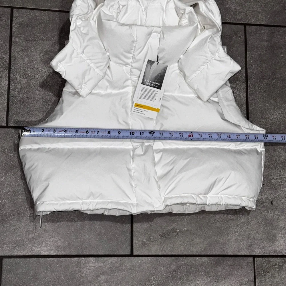 Lululemon Wunder Puff Super-Cropped Vest Womens 12 White NEW LW4CB9S Down Puffer